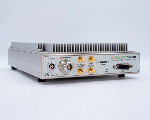 Signal Hound SM200B
