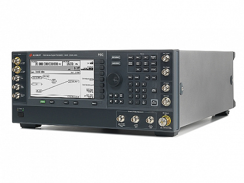 Keysight E8267D